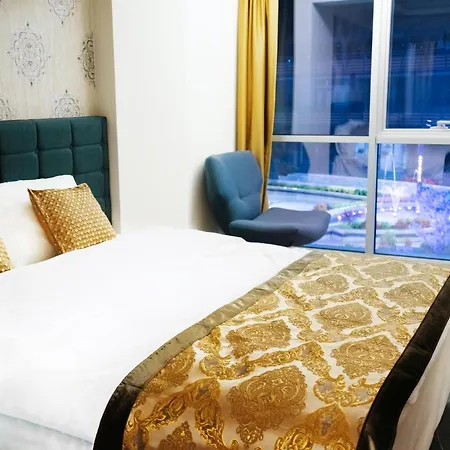 Отель Continent Luxury