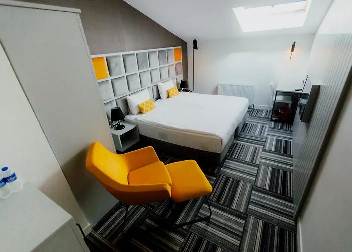 Hotell Continent Luxury